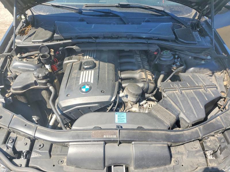 47030706 :رقم المزاد ، WBAPH7G59BNM56096 vin ، 2011 Bmw 328 مزاد بيع