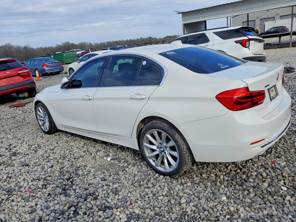 2017 Bmw 330 მანქანა იყიდება აუქციონზე, vin: WBA8D9C52HA003634, აუქციონის ნომერი: 46512526