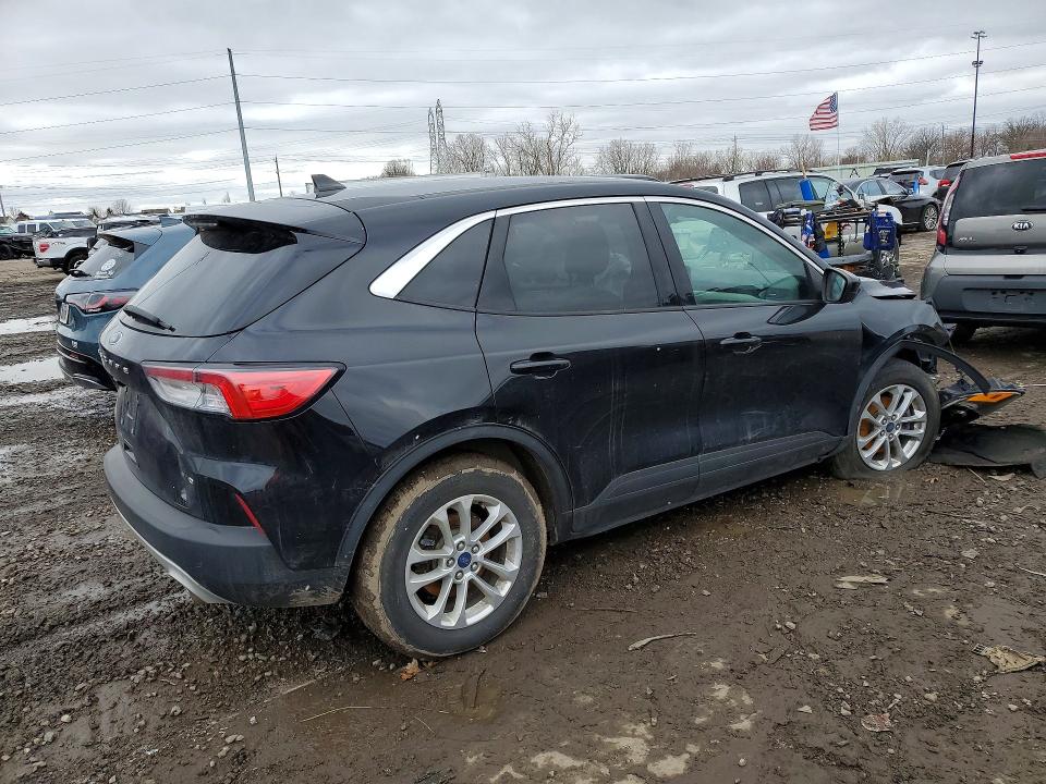 45672956 :رقم المزاد ، 1FMCU9G6XLUC75643 vin ، 2020 Ford Escape مزاد بيع