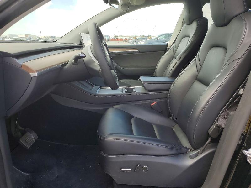 45548886 :رقم المزاد ، 7SAYGAEE6PF827721 vin ، 2023 Tesla Model Y مزاد بيع