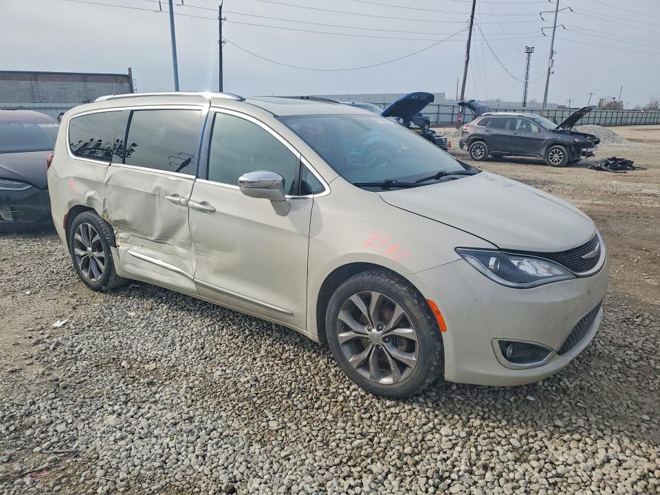 Продажа на аукционе авто 2020 Chrysler Pacifica, vin: 2C4RC1GG9LR126097, номер лота: 47509886