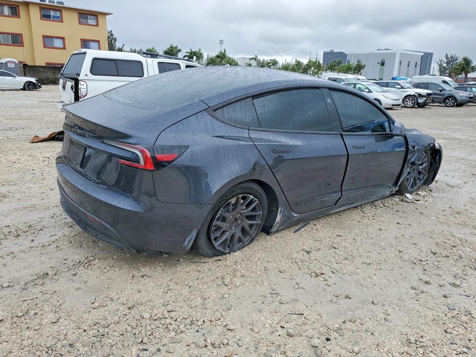 2025 Tesla Model 3 მანქანა იყიდება აუქციონზე, vin: 5YJ3E1EA1SF907124, აუქციონის ნომერი: 79122915