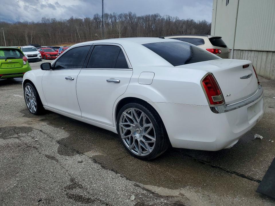 Продажа на аукционе авто 2012 Chrysler 300, vin: 2C3CCAHG0CH313792, номер лота: 79108905