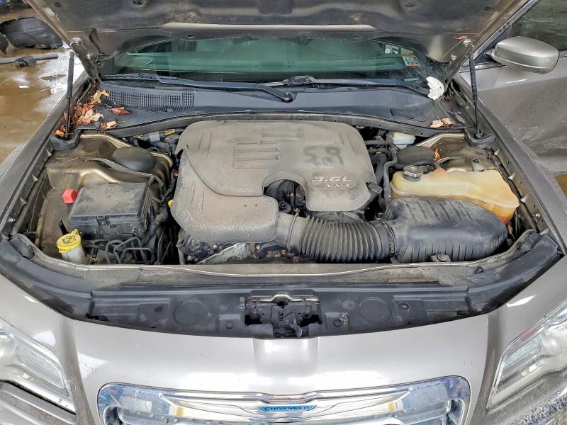 2014 Chrysler 300 მანქანა იყიდება აუქციონზე, vin: 2C3CCARG4EH214359, აუქციონის ნომერი: 41795496