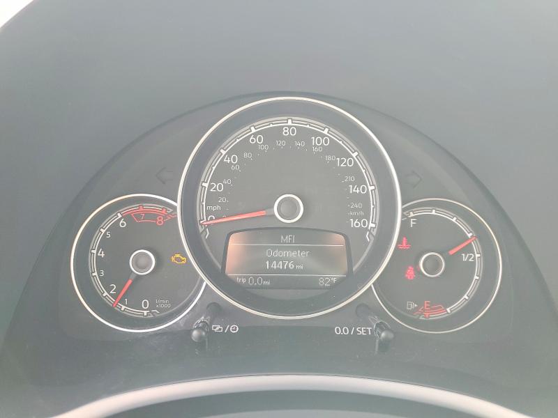 Продажа на аукционе авто 2017 Volkswagen Beetle, vin: 3VW517AT6HM805110, номер лота: 47142746
