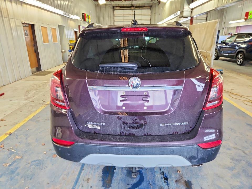 46137466 :رقم المزاد ، KL4CJDSB0JB631993 vin ، 2018 Buick Encore مزاد بيع