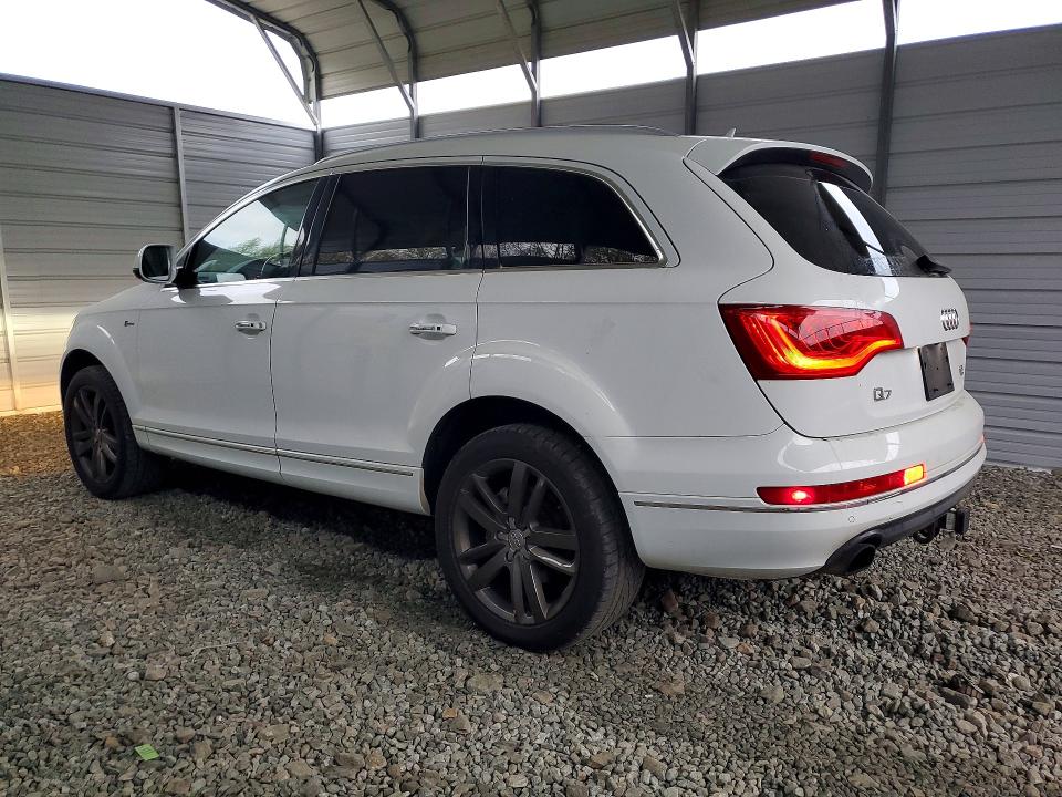 47800216 :رقم المزاد ، WA1LGAFE4FD016425 vin ، 2015 Audi Q7 مزاد بيع