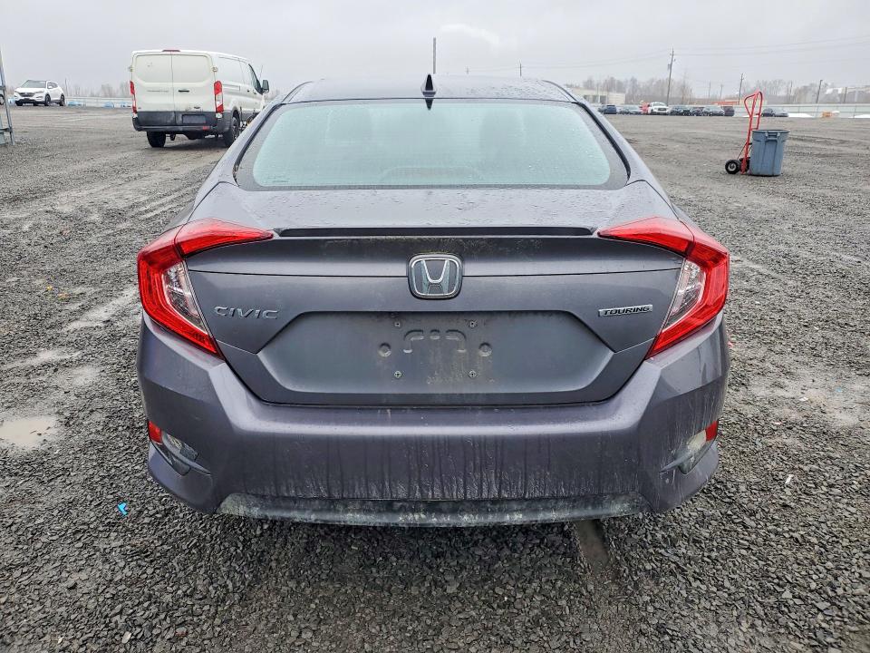 Продажа на аукционе авто 2018 Honda Civic, vin: 2HGFC1F90JH107688, номер лота: 46809186