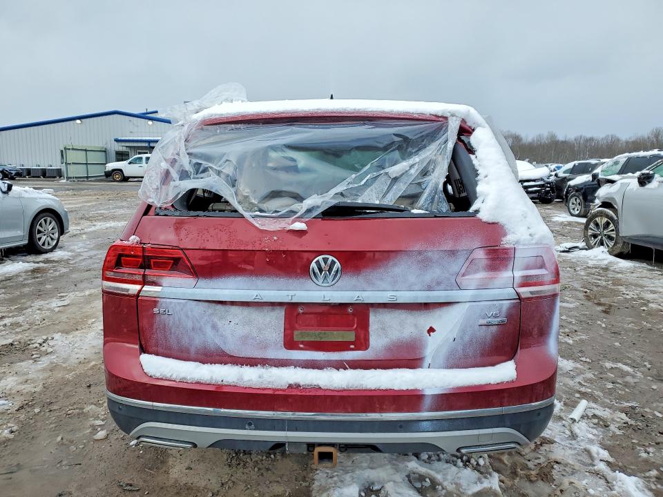 2018 Volkswagen Atlas მანქანა იყიდება აუქციონზე, vin: 1V2MR2CAXJC526500, აუქციონის ნომერი: 46292956
