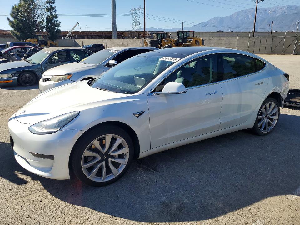 Продаж на аукціоні авто 2020 Tesla Model 3, vin: 5YJ3E1EA1LF476690, номер лоту: 41977486