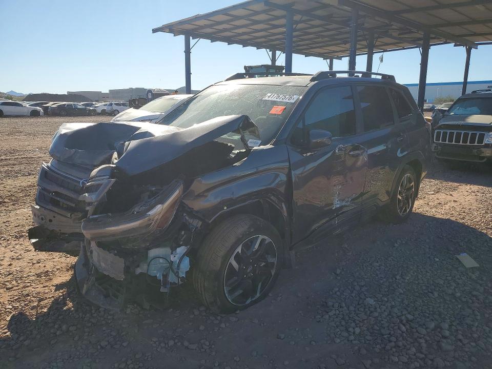 41767576 :رقم المزاد ، 4S4SLDR68T3005721 vin ، 2026 Subaru Forester مزاد بيع
