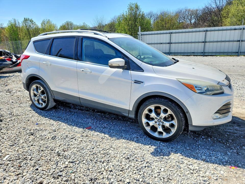 Продаж на аукціоні авто 2016 Ford Escape, vin: 1FMCU0J90GUC66499, номер лоту: 41819696