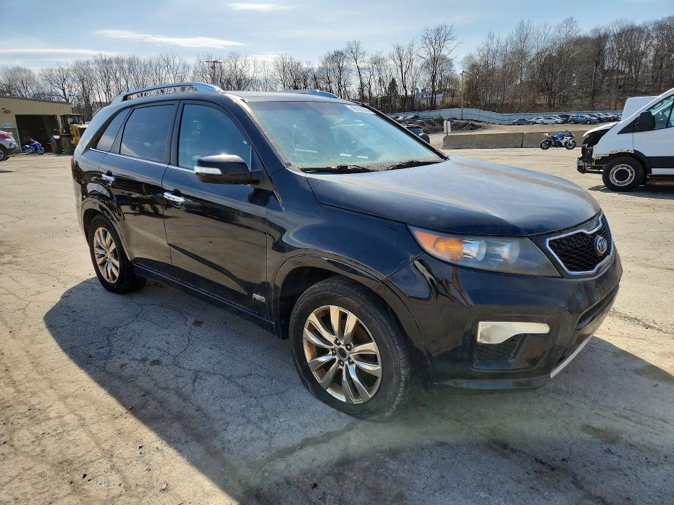 48185696 :رقم المزاد ، 5XYKWDA27BG099122 vin ، 2011 Kia Sorento مزاد بيع