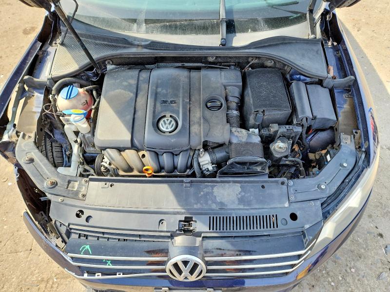47245366 :رقم المزاد ، 1VWBP7A36DC102457 vin ، 2013 Volkswagen Passat مزاد بيع