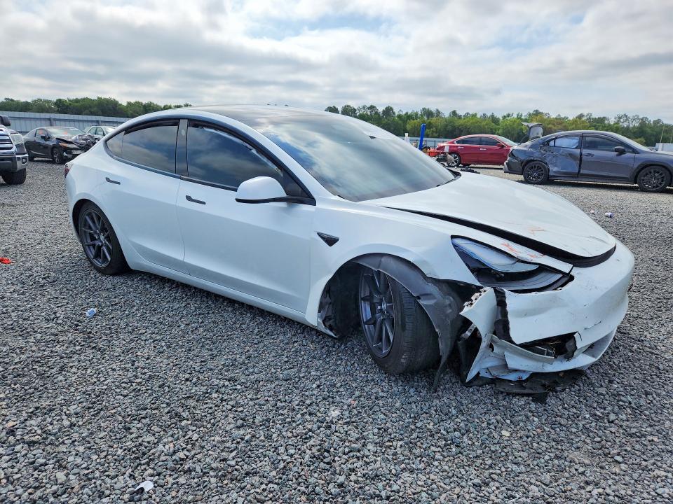 47123296 :رقم المزاد ، 5YJ3E1EA0MF084740 vin ، 2021 Tesla Model 3 مزاد بيع