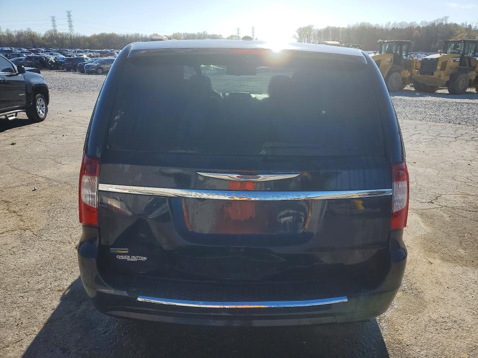 45596536 :رقم المزاد ، 2C4RC1BG7GR110607 vin ، 2016 Chrysler Town & Country مزاد بيع