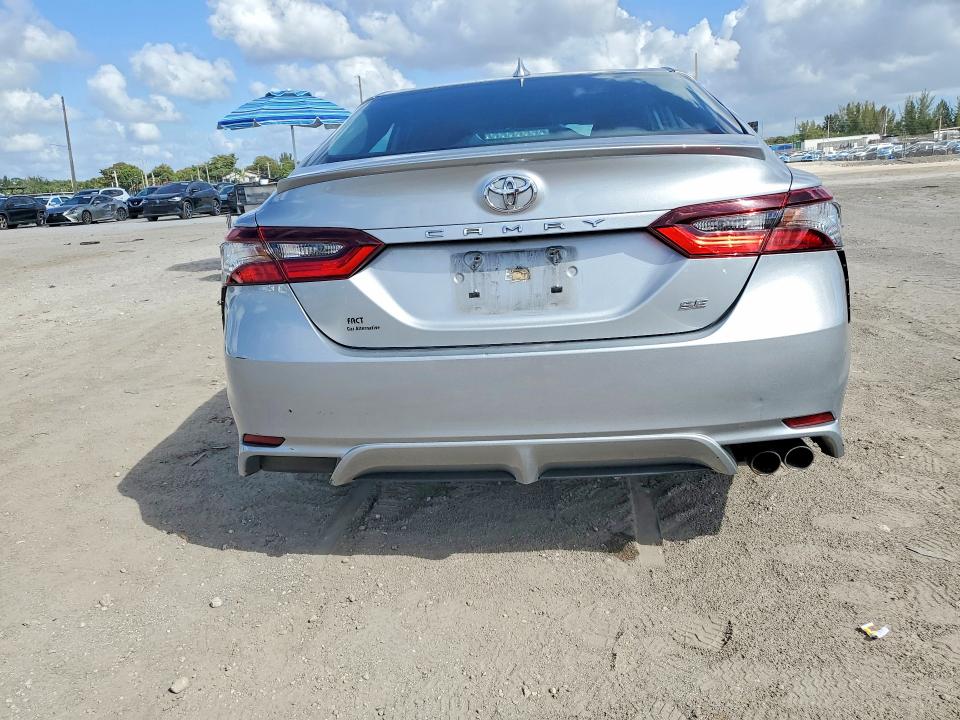 Aukcja sprzedaży 2021 Toyota Camry, vin: 4T1G11AK2MU451362, numer aukcji: 41981896