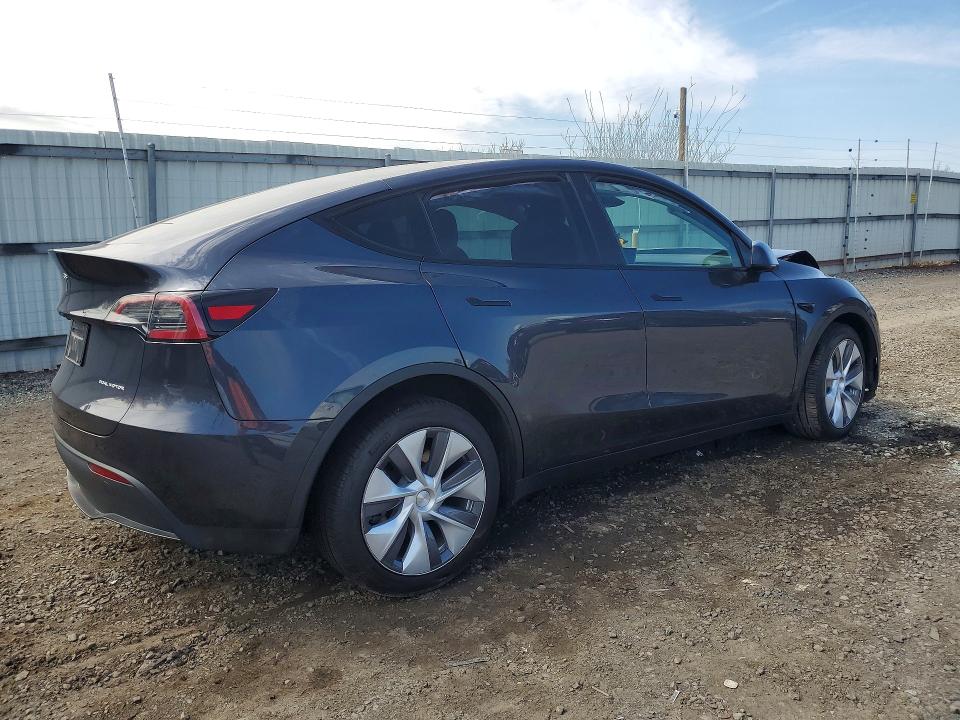 47472946 :رقم المزاد ، 7SAYGDEE8RA263782 vin ، 2024 Tesla Model Y مزاد بيع