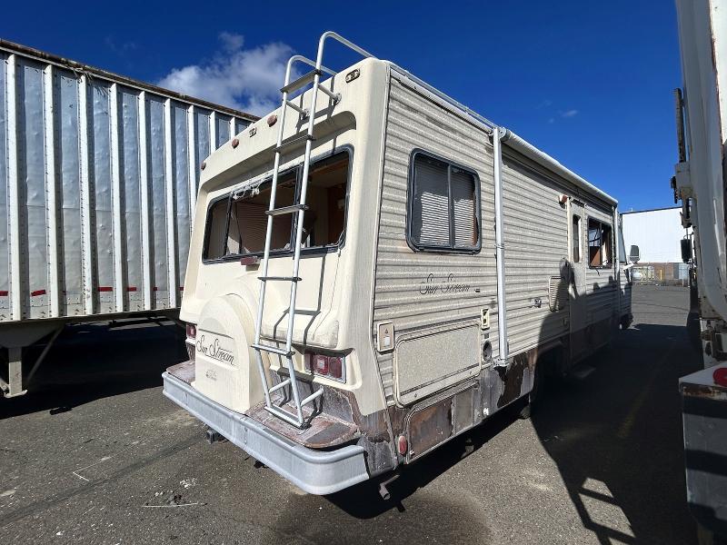 Auction sale of the 1987 Chevrolet Sunstream, vin: 1GBJP37W3H3317989, lot number: 41781036