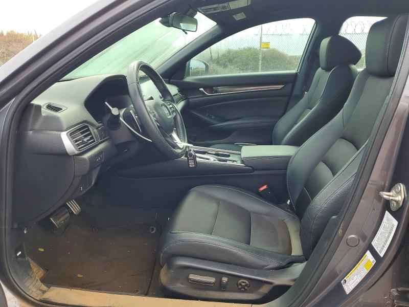 Продажа на аукционе авто 2019 Honda Accord, vin: 1HGCV1F38KA135697, номер лота: 47639036
