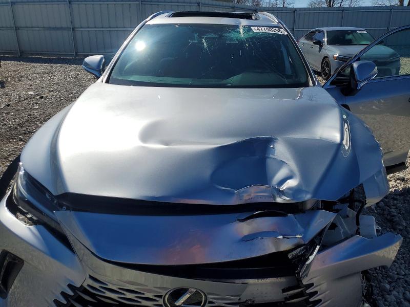 47740206 :رقم المزاد ، 2T2BBMCAXPC014854 vin ، 2023 Lexus Rx 350h مزاد بيع