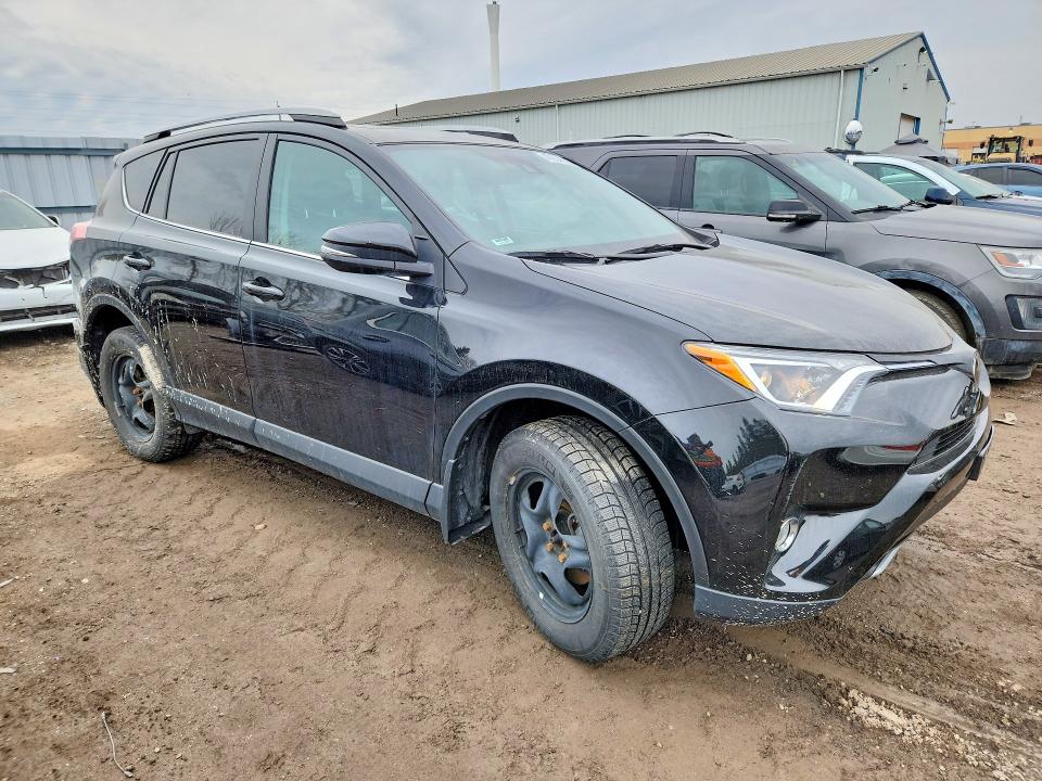 47204856 :رقم المزاد ، 2T3RFREV8HW681899 vin ، 2017 Toyota Rav4 مزاد بيع