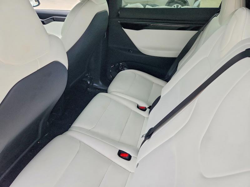 Продажа на аукционе авто 2020 Tesla Model X, vin: 5YJXCAE29LF281601, номер лота: 47251826
