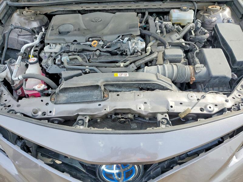 47260796 :رقم المزاد ، 4T1F31AK2MU020090 vin ، 2021 Toyota Camry Hybrid مزاد بيع