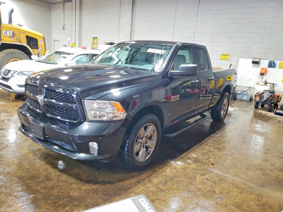 Продажа на аукционе авто 2018 Ram 1500, vin: 1C6RR7FG1JS348705, номер лота: 52919906
