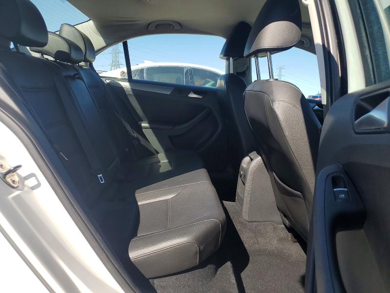 2014 Volkswagen Jetta მანქანა იყიდება აუქციონზე, vin: 3VWLL7AJ9EM372734, აუქციონის ნომერი: 79844685