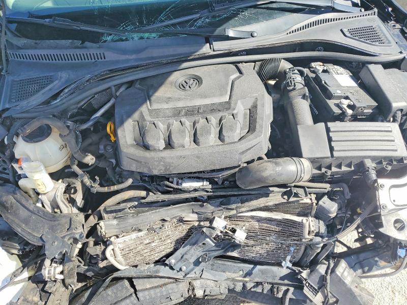 41660676 :رقم المزاد ، 1VWMA7A33LC013101 vin ، 2020 Volkswagen Passat مزاد بيع