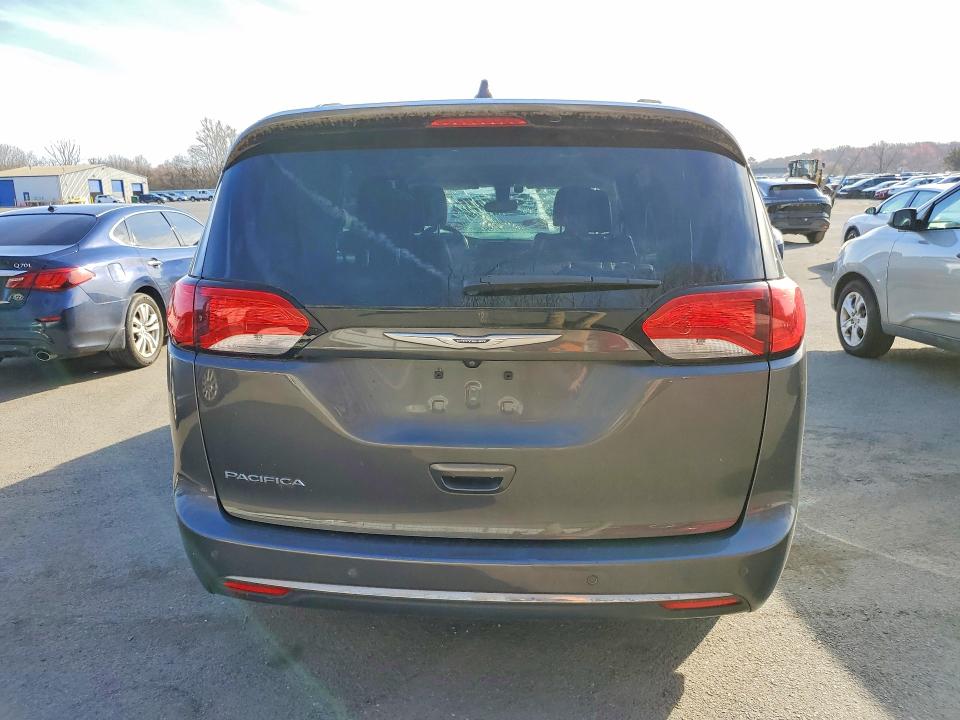 2019 Chrysler Pacifica მანქანა იყიდება აუქციონზე, vin: 2C4RC1BGXKR603402, აუქციონის ნომერი: 47362926