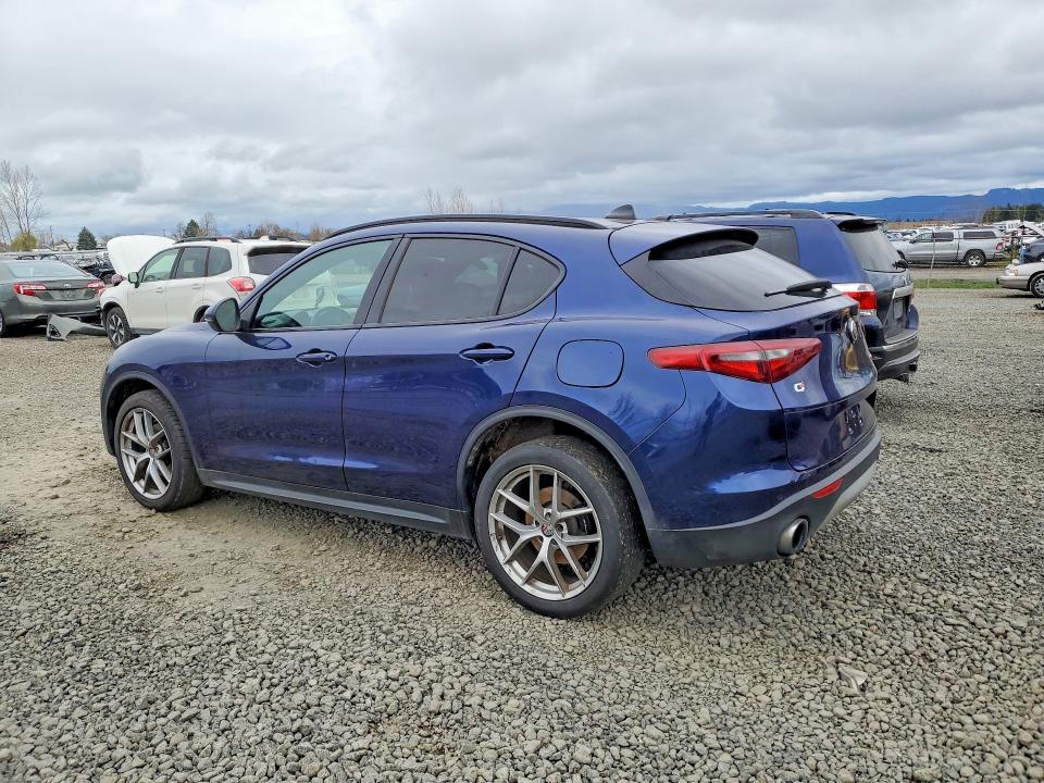 2018 Alfa Romeo Stelvio მანქანა იყიდება აუქციონზე, vin: ZASFAKNN9J7B85530, აუქციონის ნომერი: 46066936