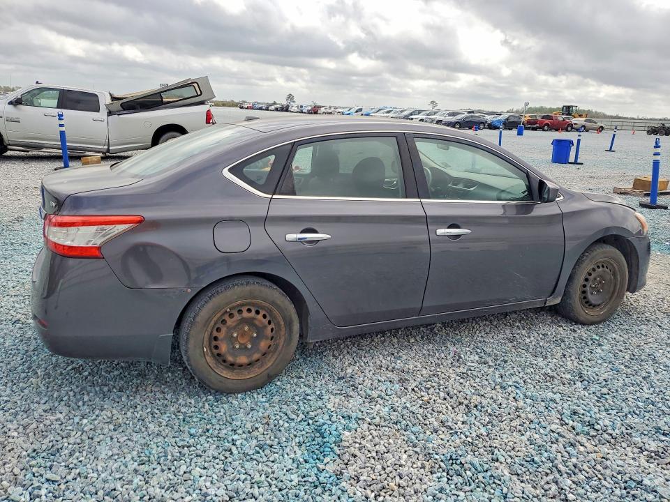 2015 Nissan Sentra მანქანა იყიდება აუქციონზე, vin: 3N1AB7AP4FY255870, აუქციონის ნომერი: 79966035