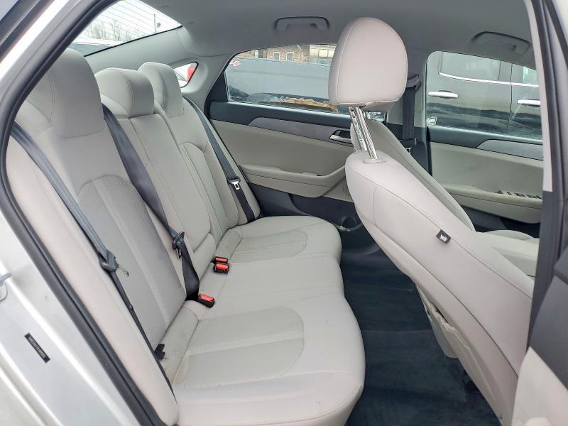 2019 Hyundai Sonata მანქანა იყიდება აუქციონზე, vin: 5NPE24AF7KH800830, აუქციონის ნომერი: 47775456