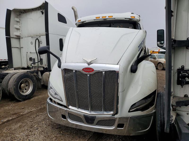 Продаж на аукціоні авто 2024 Peterbilt 579, vin: 1XPBDP9X3RD664304, номер лоту: 79359415