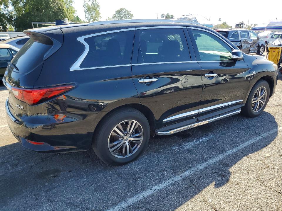41620226 :رقم المزاد ، 5N1DL0MN6HC503987 vin ، 2017 Infiniti Qx60 مزاد بيع