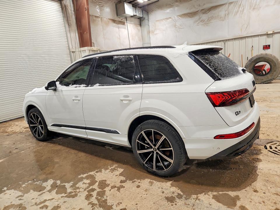Продажа на аукционе авто 2022 Audi Q7, vin: WA1LXBF75ND015662, номер лота: 46121176