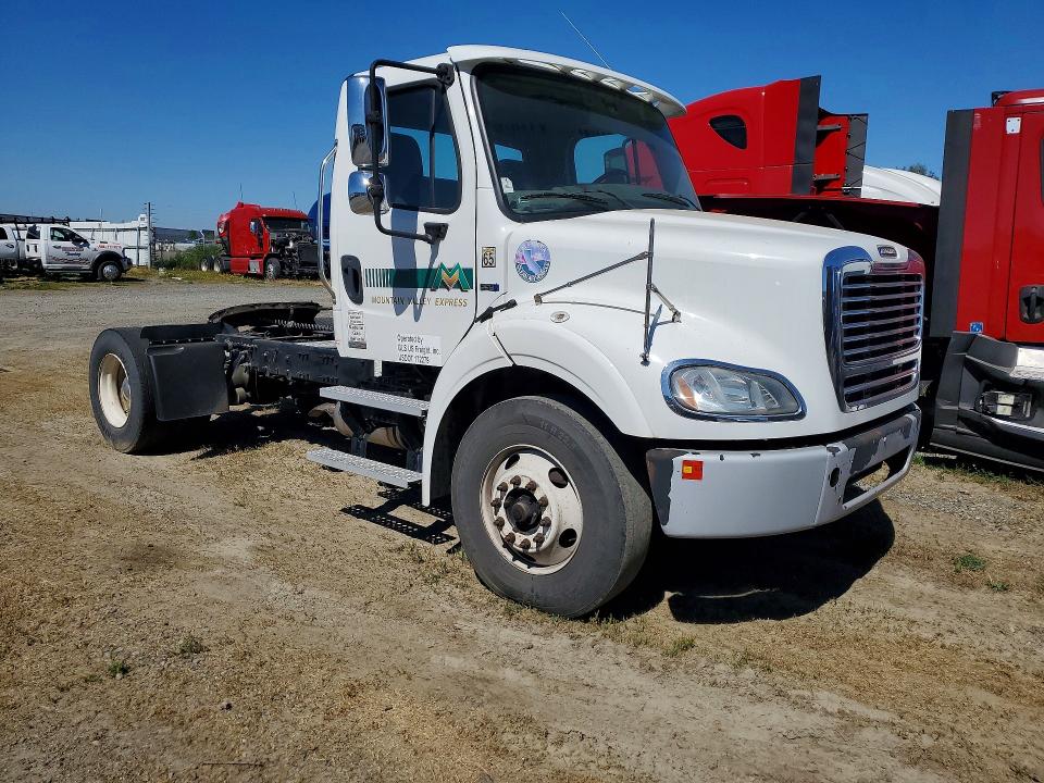 Продажа на аукционе авто 2019 Freightliner M2, vin: 1FUBC4FT9KHLH9243, номер лота: 41875686