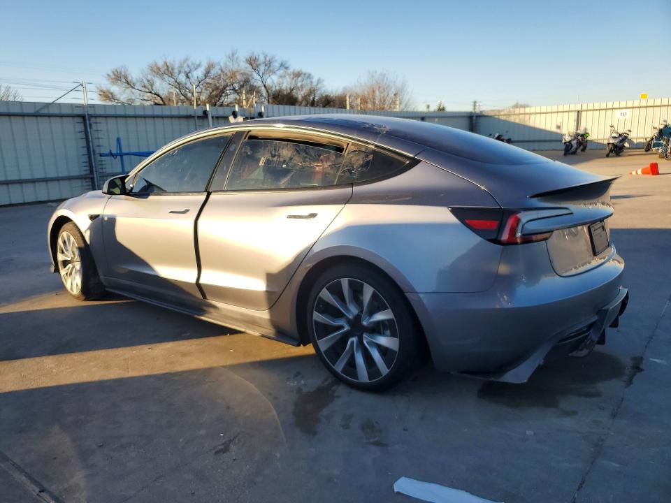 41962766 :رقم المزاد ، 5YJ3E1EAXSF949601 vin ، 2025 Tesla Model 3 مزاد بيع