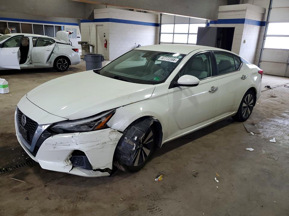 Продажа на аукционе авто 2021 Nissan Altima, vin: 1N4BL4DV3MN415602, номер лота: 47772386