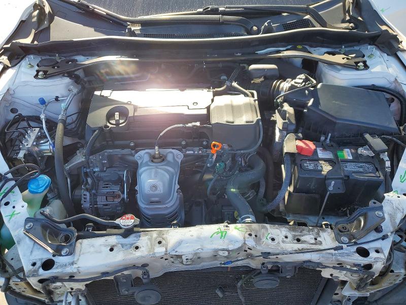 79920595 :رقم المزاد ، 1HGCR2F50FA237562 vin ، 2015 Honda Accord مزاد بيع