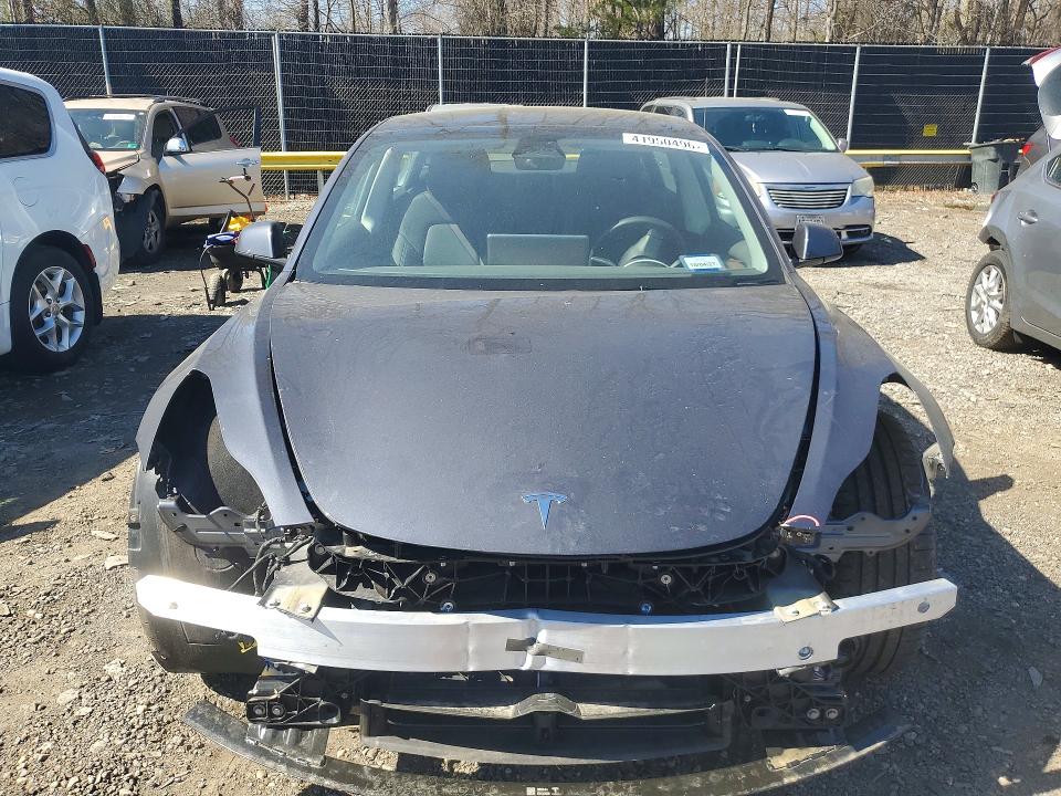 Продажа на аукционе авто 2023 Tesla Model 3, vin: 5YJ3E1ECXPF627663, номер лота: 41950496
