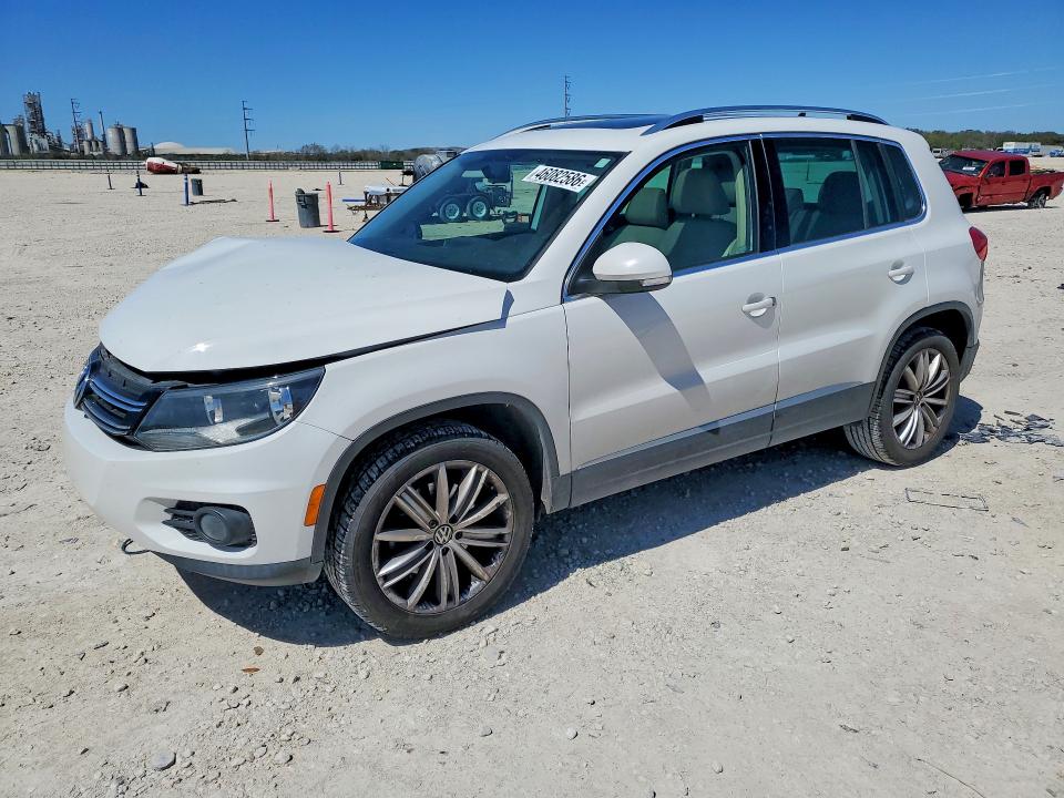 Продажа на аукционе авто 2013 Volkswagen Tiguan, vin: WVGAV3AX0DW563518, номер лота: 46082586