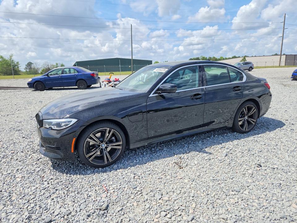48360226 :رقم المزاد ، 3MW5P7J0XM8B95073 vin ، 2021 Bmw 330e مزاد بيع