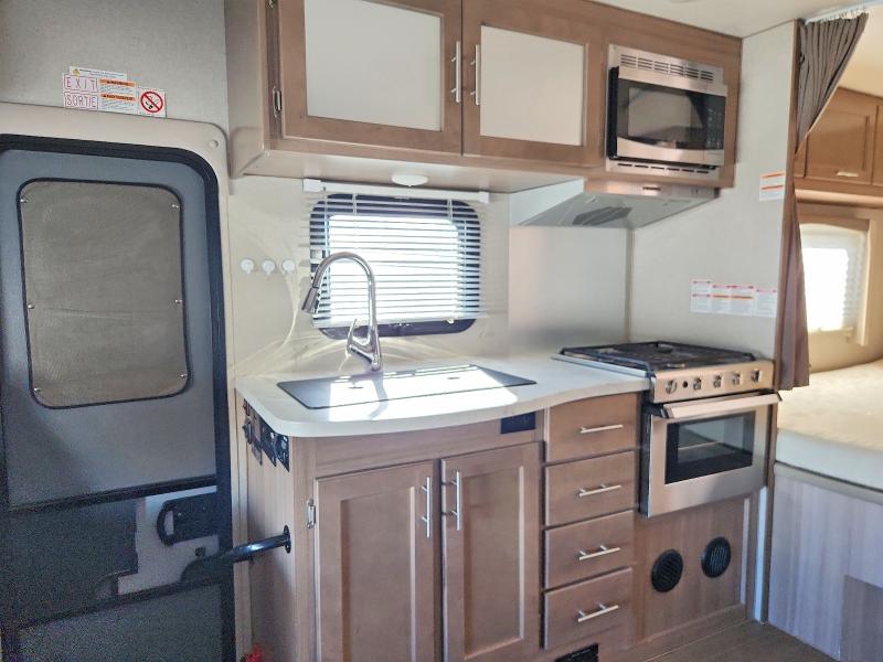 46314706 :رقم المزاد ، 1FDXE4FS9KDC65863 vin ، 2019 Ford Econoline مزاد بيع