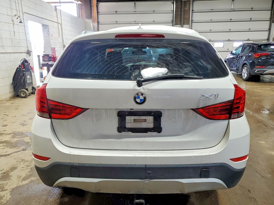 2014 Bmw X1 მანქანა იყიდება აუქციონზე, vin: WBAVM5C53EVV92483, აუქციონის ნომერი: 46369326