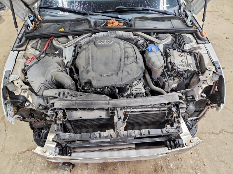 45641646 :رقم المزاد ، WAUDNAF45HN046115 vin ، 2017 Audi A4 مزاد بيع