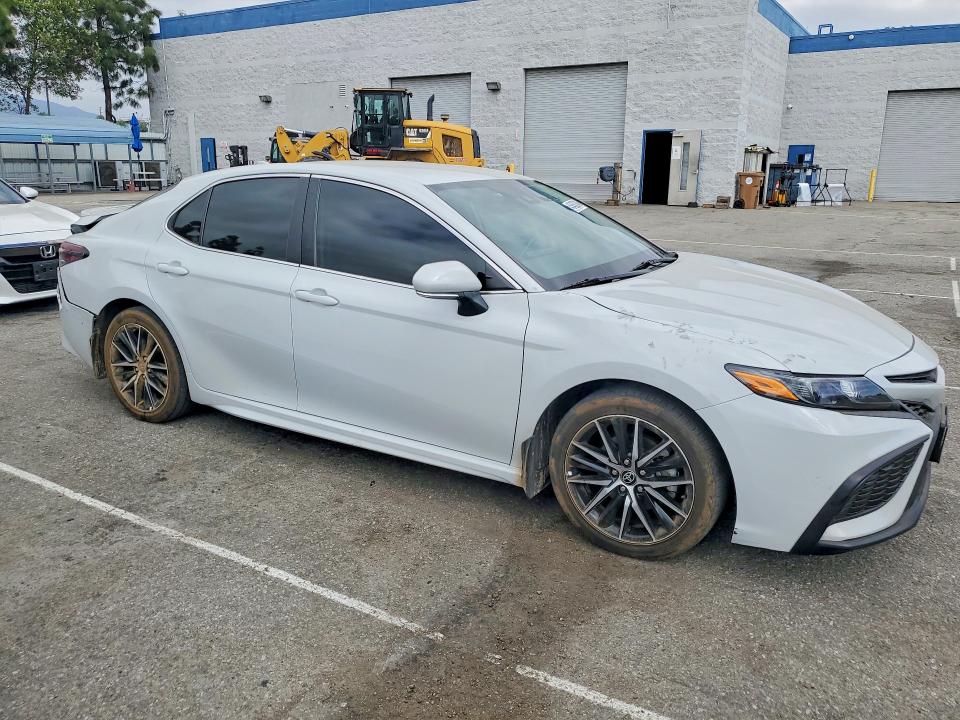 Продажа на аукционе авто 2023 Toyota Camry, vin: 4T1G11AK3PU154038, номер лота: 45450246