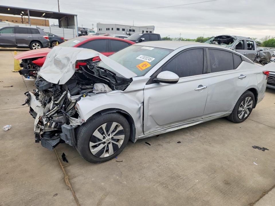 Продажа на аукционе авто 2022 Nissan Altima, vin: 1N4BL4BV3NN370049, номер лота: 47820246